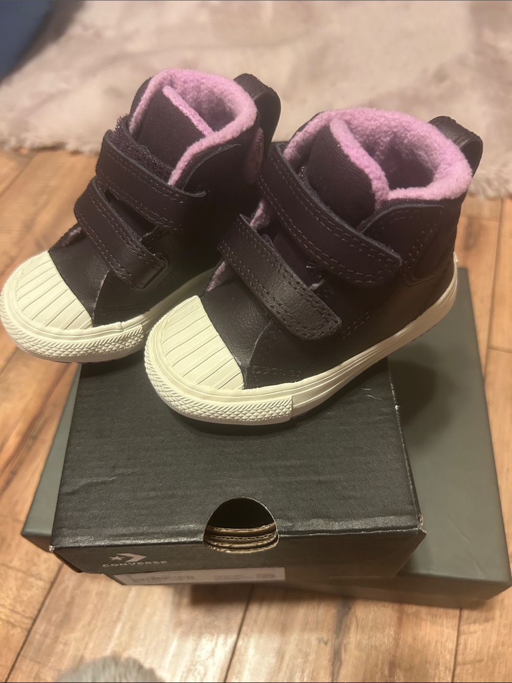 Converse Kids High-Top Sneakers in Dark Purple with lilac Lining